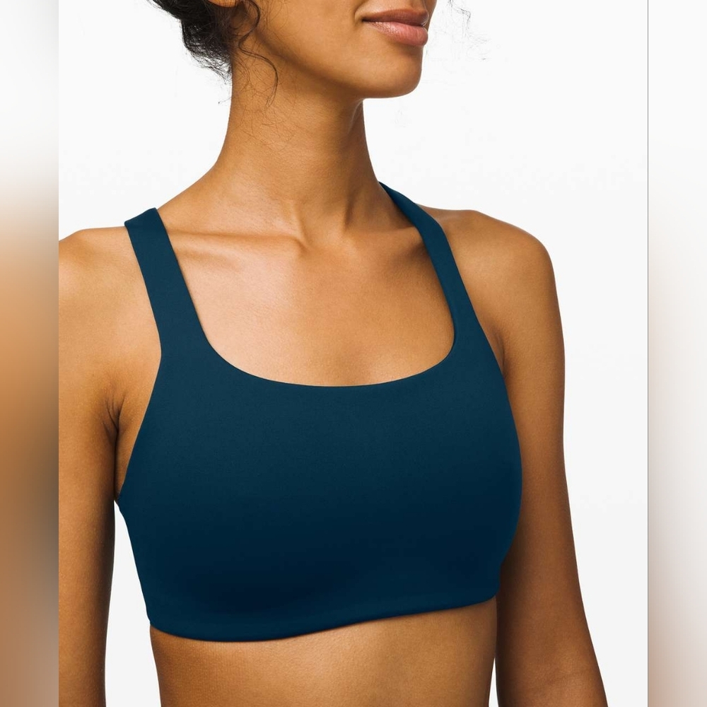 Lululemon Bring the Energy BraNight Diver Size B/C